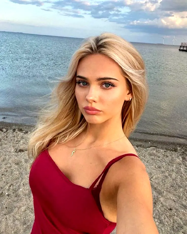 Liya | Çankaya VIP escort and premium companion profile image for Ankara Angels